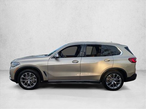 Used 2019 BMW X5 xDrive40i w/ Executive Package AWD/4WD image 9