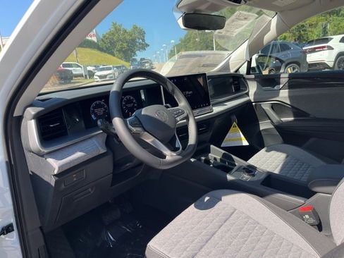 New 2025 Volkswagen Tiguan S image 6