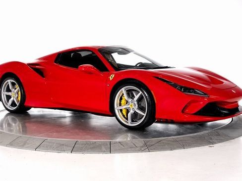 Used 2023 Ferrari F8 Tributo image 13