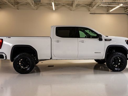 Used 2026 GMC Sierra 1500 Elevation w/ X31 Off-Road Package AWD/4WD image 11