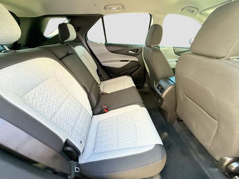 Used 2024 Chevrolet Equinox LS image 26