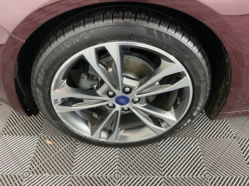 Used 2017 Ford Fusion Titanium AWD/4WD image 30