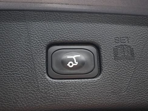 Certified 2023 Ford Edge ST-Line AWD/4WD image 19