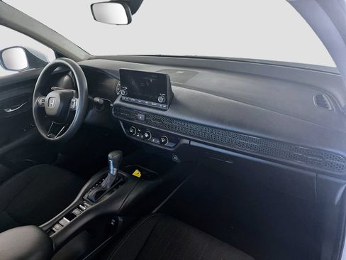 Used 2025 Honda HR-V LX image 25