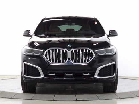 Used 2023 BMW X6 xDrive40i image 2