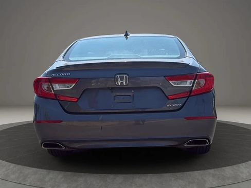 Used 2019 Honda Accord Sport image 5