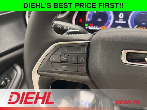 New 2026 Jeep Grand Cherokee L Laredo AWD/4WD image 27