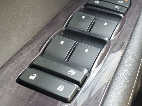 Used 2016 Buick Enclave Premium w/ Experience Buick Package image 35