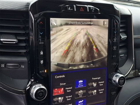 Used 2019 RAM 1500 Limited image 16