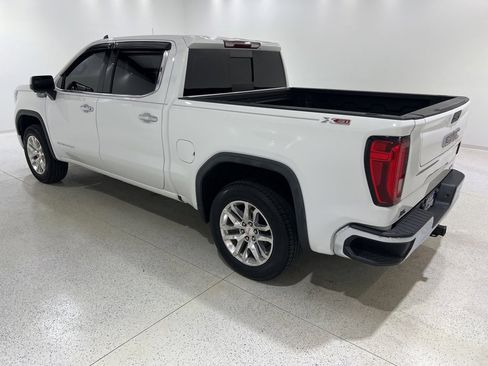 Used 2019 GMC Sierra 1500 SLT w/ SLT Premium Package image 3