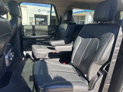 Used 2019 Ford Expedition Max Platinum image 21