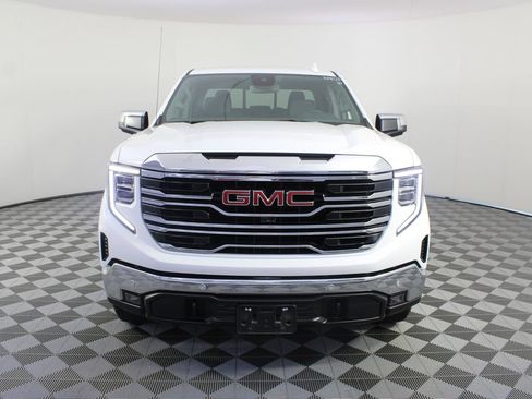 Used 2025 GMC Sierra 1500 SLT w/ SLT Premium Plus Package AWD/4WD image 29