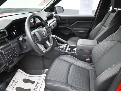 Used 2025 Toyota 4Runner TRD Off-Road Premium w/ Tow Technology Package AWD/4WD image 23
