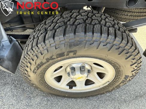 Used 2015 Chevrolet Silverado 1500 W/T RWD image 10