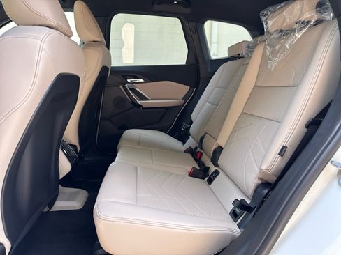 Used 2025 BMW X1 xDrive28i w/ Convenience Package image 15