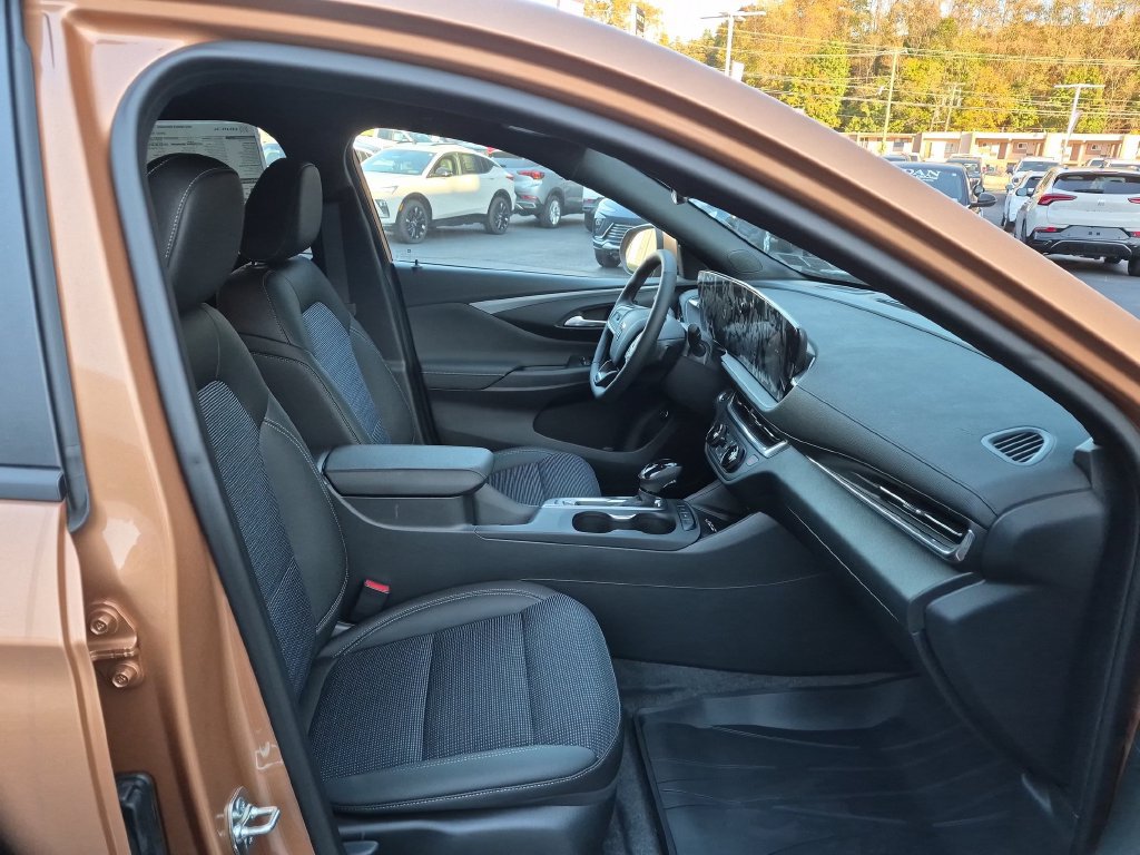 New 2026 Buick Envista Preferred w/ Convenience I Package FWD image 35
