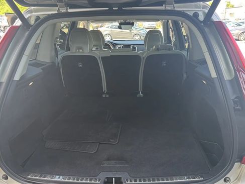 Used 2016 Volvo XC90 T5 Momentum AWD/4WD image 31