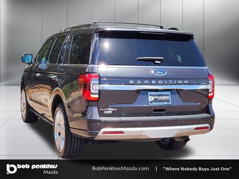 Used 2024 Ford Expedition Platinum AWD/4WD image 27