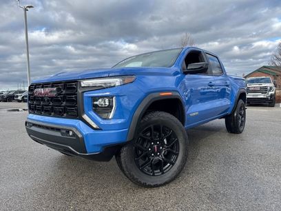 New 2025 GMC Canyon Elevation w/ Convenience Package