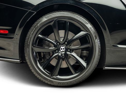 Used 2022 Bentley Continental GT AWD/4WD image 37