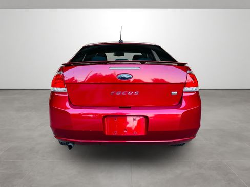 Used 2011 Ford Focus SE w/ 201A Rapid Spec Order Code FWD image 6