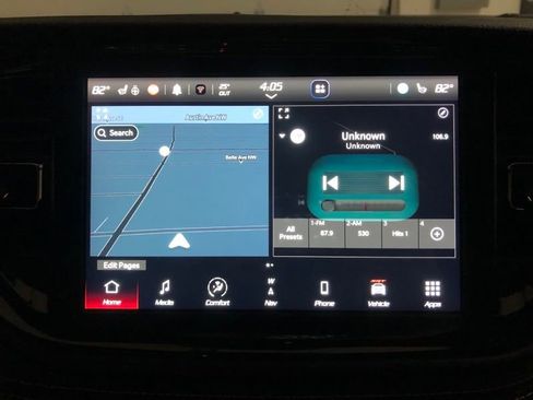 Used 2024 Dodge Durango SRT Hellcat w/ Black Package image 28