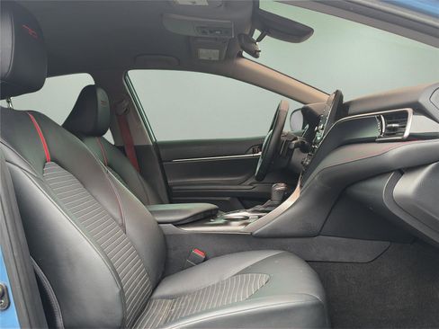 Used 2022 Toyota Camry TRD w/ TRD Package w/JBL Audio image 31