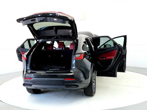 Used 2024 Lexus NX 350 AWD image 11