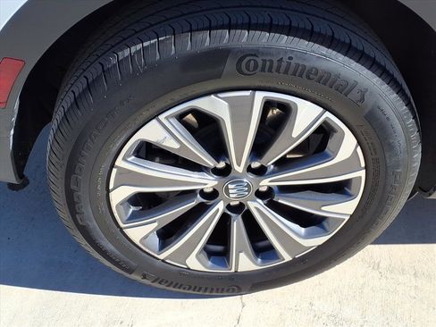 Used 2024 Buick Envision Preferred image 11