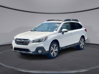 Used 2018 Subaru Outback 2.5i Limited AWD/4WD video 1
