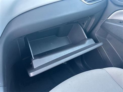 Used 2021 Chevrolet Equinox LT image 27