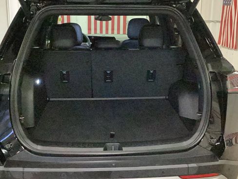 New 2026 Chevrolet Equinox LT w/ Convenience Package II image 18