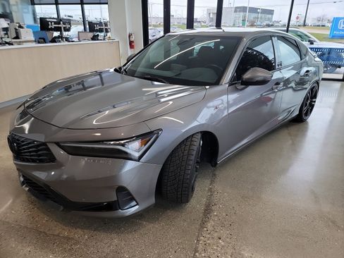 Used 2023 Acura Integra A-Spec image 3