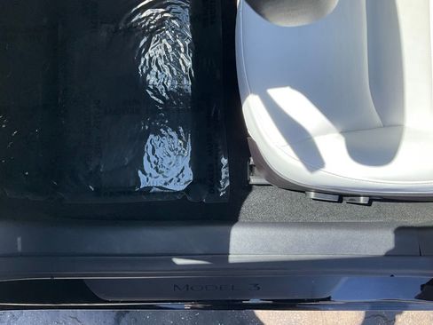 Used 2023 Tesla Model 3 Performance image 11