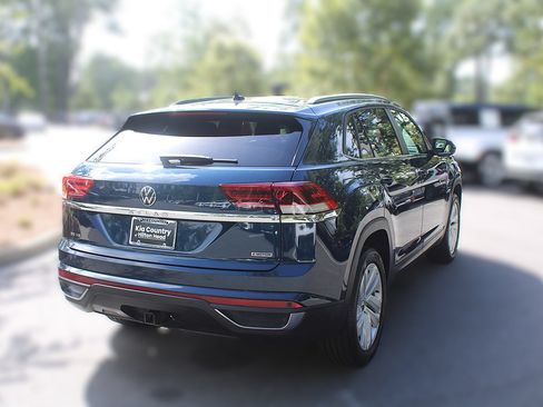 Used 2021 Volkswagen Atlas Cross Sport SE w/ Panoramic Sunroof Package AWD/4WD image 12