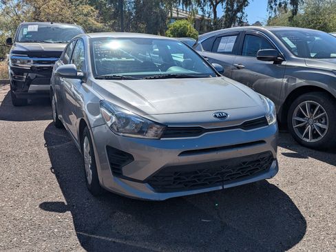 Certified 2021 Kia Rio S image 2