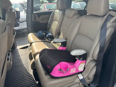 Used 2018 Honda Odyssey EX-L image 7