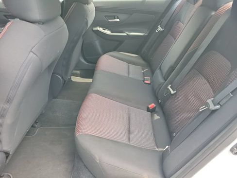 Used 2026 Nissan Sentra SR w/ Floor Mat Package FWD image 15
