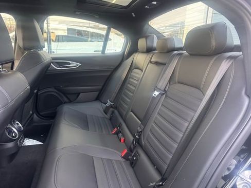 New 2025 Alfa Romeo Giulia AWD image 8