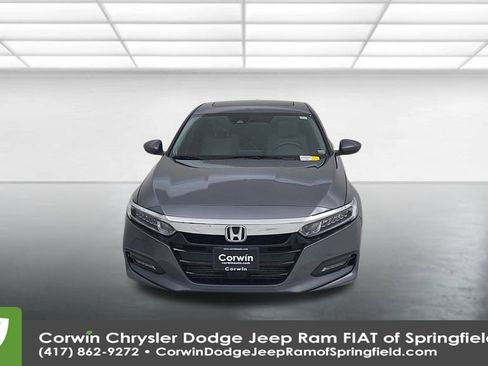 Used 2018 Honda Accord EX image 4