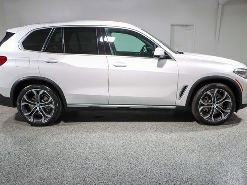 Used 2022 BMW X5 sDrive40i w/ Premium Package image 6