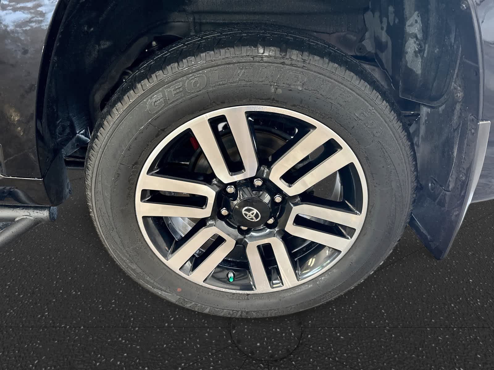 Used 2021 Toyota 4Runner Limited AWD/4WD image 20