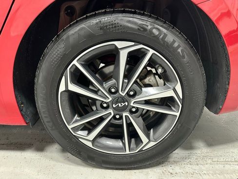 Used 2024 Kia Forte LXS image 57