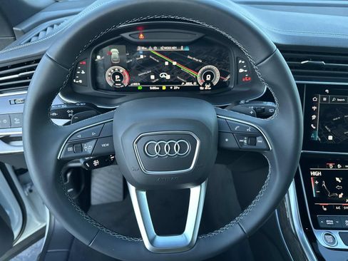 New 2026 Audi Q8 Premium image 17