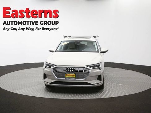 Used 2019 Audi e-tron Prestige w/ Prestige Package AWD/4WD image 52