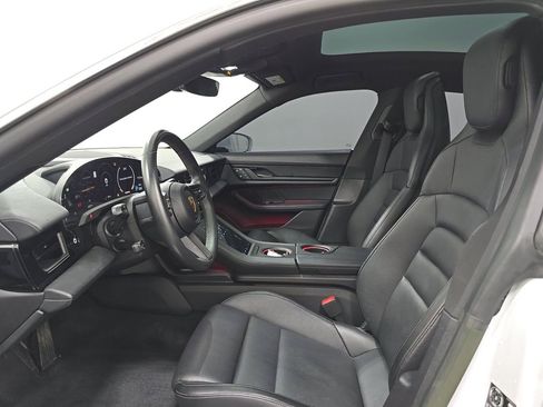 Used 2022 Porsche Taycan 4S AWD/4WD image 7