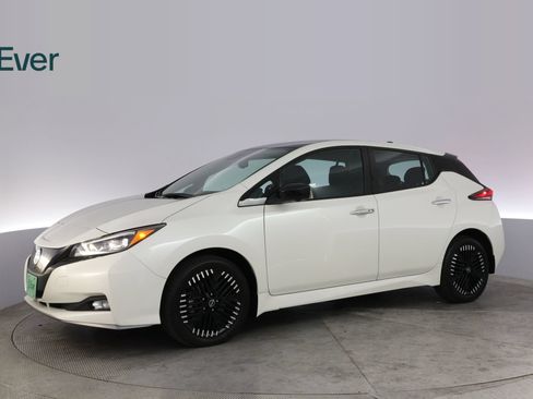Used 2024 Nissan Leaf SV Plus FWD image 18