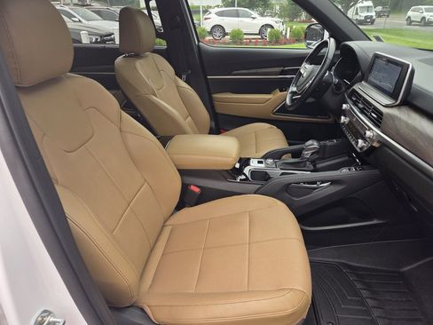 Used 2021 Kia Telluride SX w/ Nightfall Edition Package AWD/4WD image 30