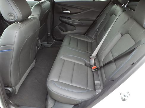 Used 2025 Buick Envista Sport Touring FWD image 6