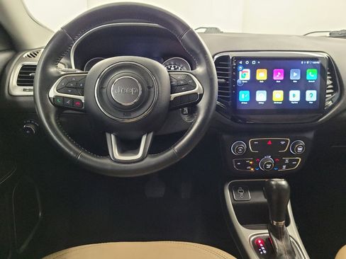 Used 2018 Jeep Compass Latitude w/ Popular Equipment Group FWD image 22